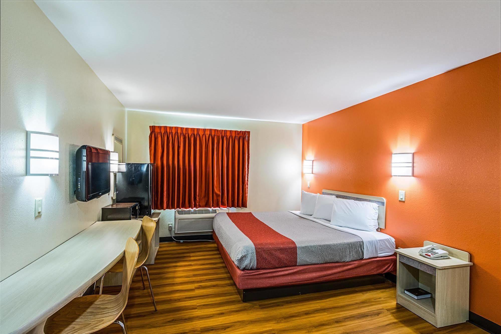 Motel 6-Urbana, Il 섐페인 외부 사진