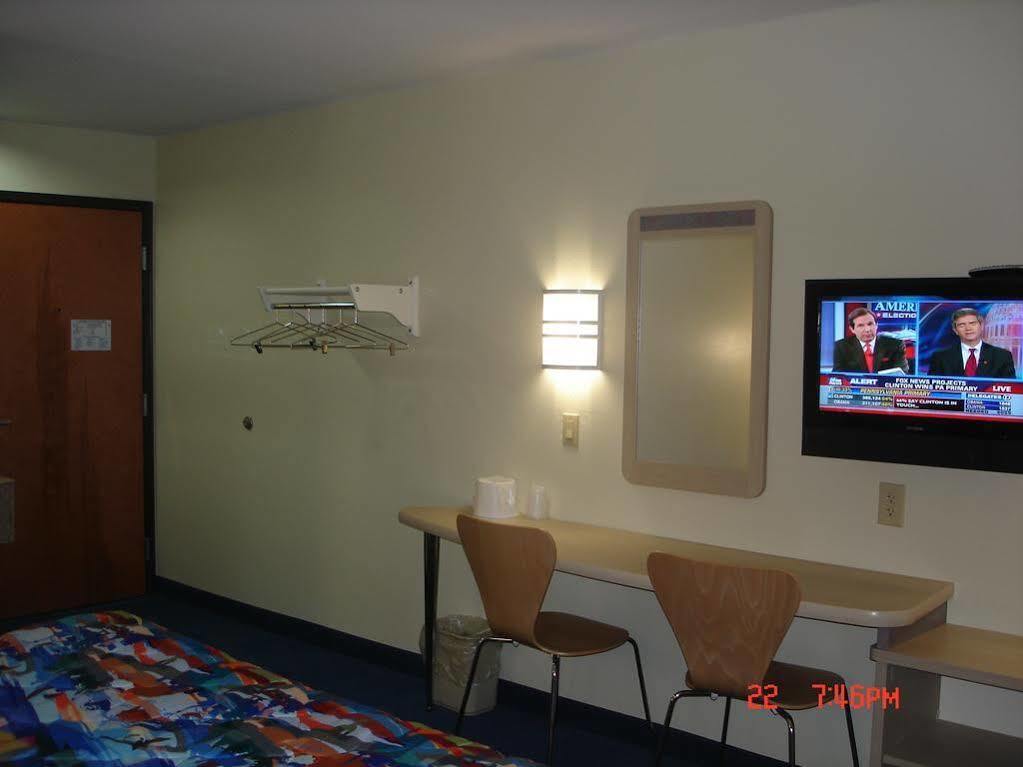 Motel 6-Urbana, Il 섐페인 외부 사진
